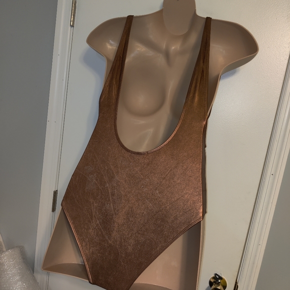 3/$15 Missguided swimsuit bronze 10 - Picture 4 of 4